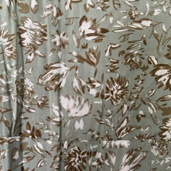 On The Veranda Sage Floral Print Wrap Dress - MEDIUM / Sage - Picture 3 of 3